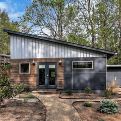Cozy Laurel Cabin w Fire Pit close to DT Black Mtn & Golf Course